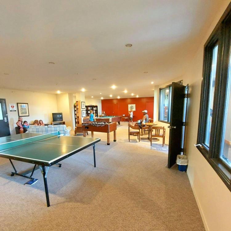 شقة Escapade Pinoteau Tremblant Getaway مونت تريمبلانت المظهر الخارجي الصورة